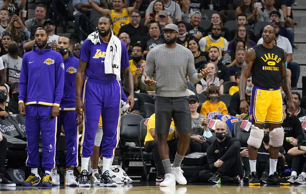 NBA: Los Angeles Lakers at San Antonio Spurs