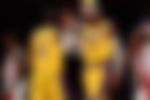 article-image