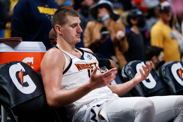 Polêmica na arbitragem da NBA? Lance de Nikola Jokic divide opiniões