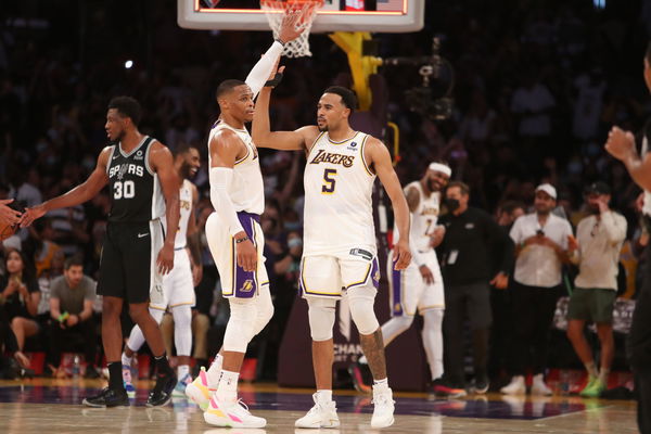 NBA: San Antonio Spurs at Los Angeles Lakers