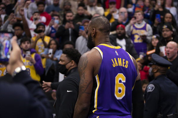 NBA: Los Angeles Lakers at Detroit Pistons