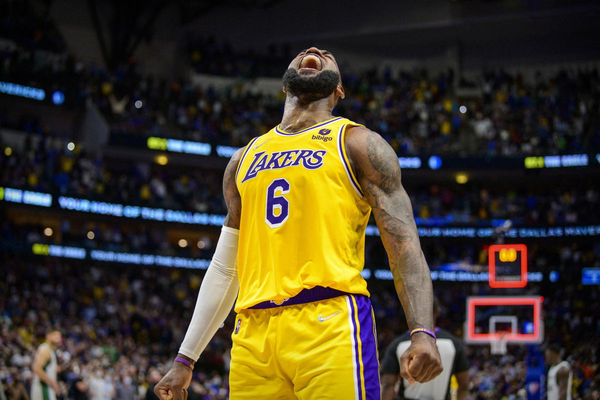 Los Angeles Lakers forward LeBron James