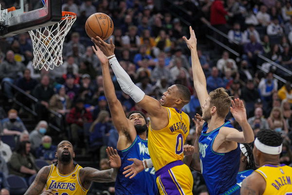 NBA: Los Angeles Lakers at Minnesota Timberwolves