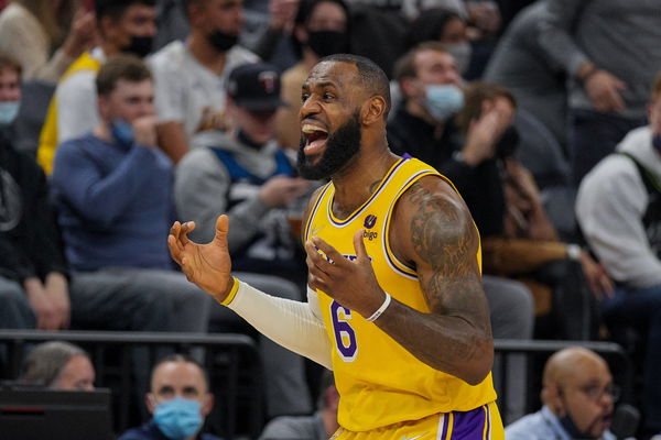 NBA: Los Angeles Lakers at Minnesota Timberwolves