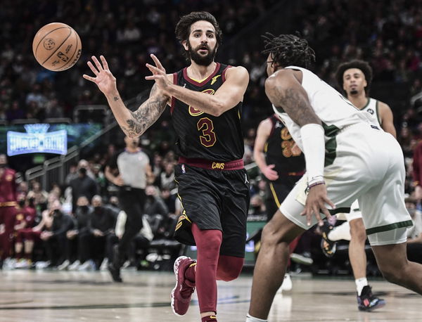 NBA: Cleveland Cavaliers at Milwaukee Bucks