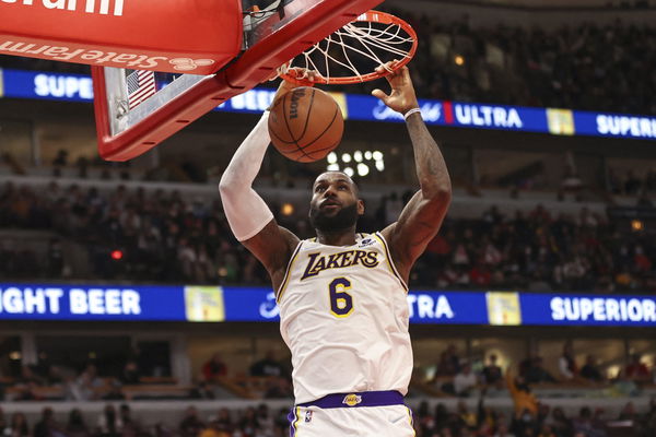 NBA: Los Angeles Lakers at Chicago Bulls