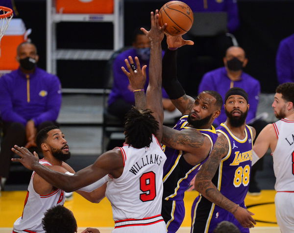 NBA: Chicago Bulls at Los Angeles Lakers