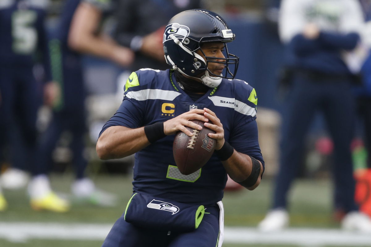 Russell wilson throwback store uniform