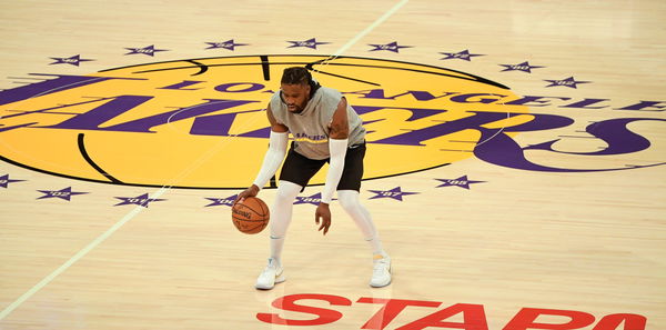 NBA: San Antonio Spurs at Los Angeles Lakers