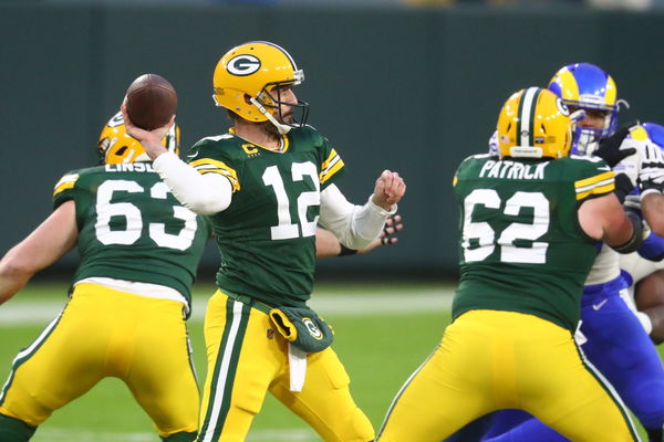 Aaron Rodgers makes history for Green Bay in Packers' win over