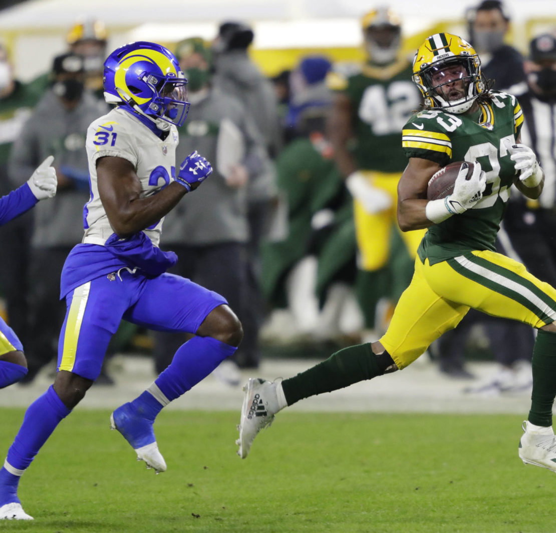 Aaron Jones Tips Packers Teammate AJ Dillon for a Bright Future in 2021 -  EssentiallySports