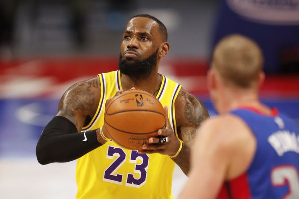 NBA: Los Angeles Lakers at Detroit Pistons