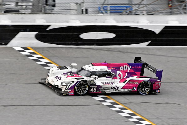 Motorsports: IMSA Rolex 24 Day 2