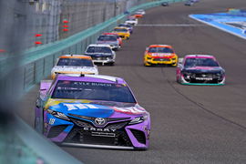 NASCAR:  Cup Series Dixie Vodka 400