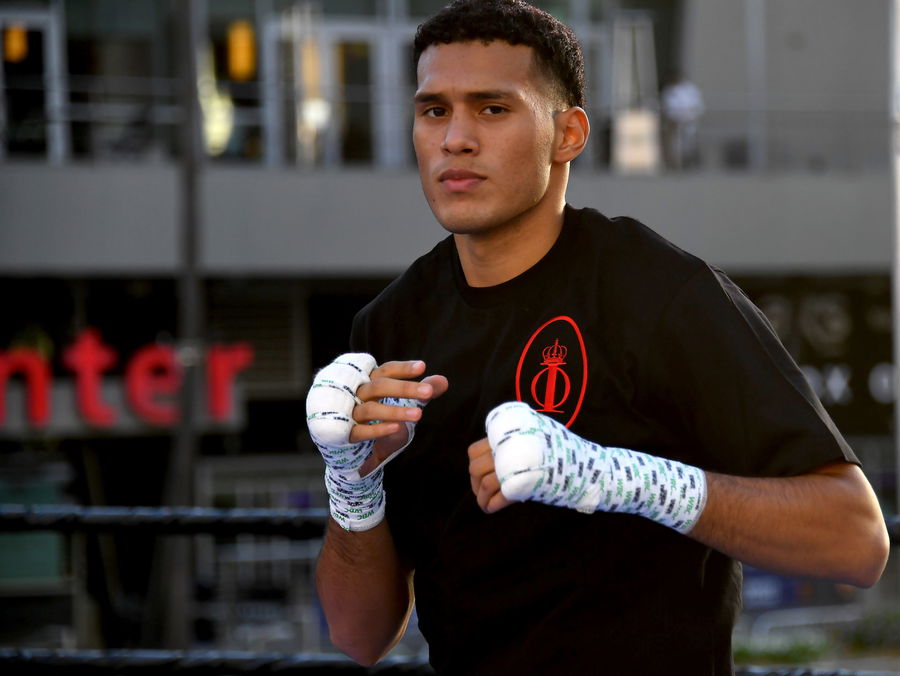 David Benavidez's Net Worth 2023 Career Earnings, Biggest Fight Purse