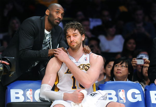 Lakers Kobe Bryant consoles Pau Gasol late in the 4th quarter against the Spurs in Game 4 of the NB