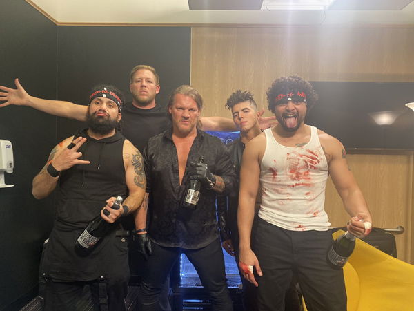 AnyConv.com__Chris Jericho and Inner Circle