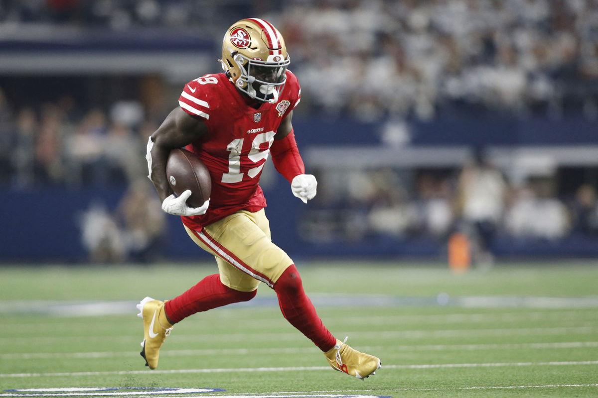 Deebo Samuel Donned Tiger Woods Shirt Underneath 49ers Jersey