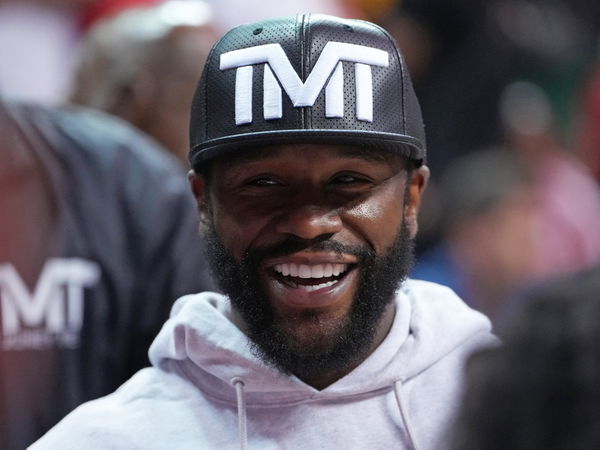 Mayweather vs Chalmers RESULT: Floyd Mayweather makes UK debut at