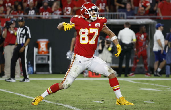 Chiefs Star Tight End Travis Kelce 'Big Fan' of Buccaneers Cade