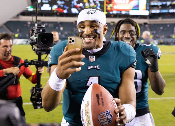 MVP! MVP! MVP!' For Eagles' Jalen Hurts, 'it's all love' in 8-0 start 