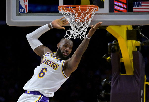 NBA: Cleveland Cavaliers at Los Angeles Lakers