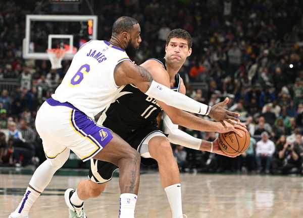 NBA: Los Angeles Lakers at Milwaukee Bucks