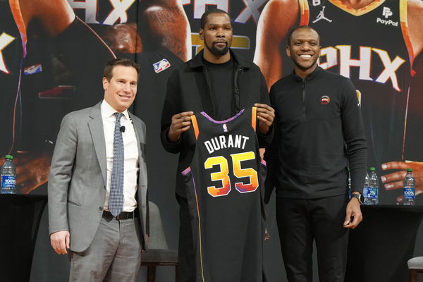 NBA: Phoenix Suns-Press Conference