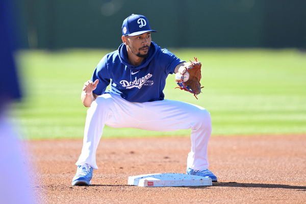 MLB: Los Angeles Dodgers-Workouts