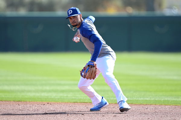 MLB: Los Angeles Dodgers-Workouts