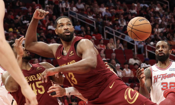 NBA: Cleveland Cavaliers at Houston Rockets