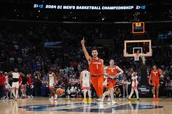 NCAA Basketball: NCAA Tournament West Regional-Arizona vs Clemson