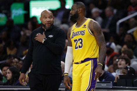 “Give Me the Board”: LeBron James’ Massive Disrespect to Darvin Ham