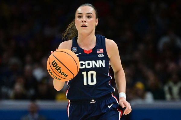 NCAA Womens Basketball: Final Four National Semifinal-Connecticut vs Iowa