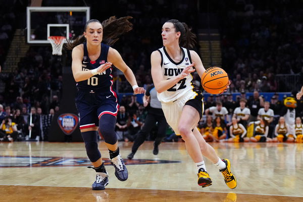 NCAA Womens Basketball: Final Four National Semifinal-Connecticut vs Iowa