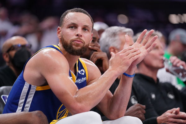 LeBron Robbed": Fans Fume Over Stephen Curry's 'Clutch Player of The Year'  Win After Playoffs Miss - EssentiallySports