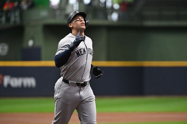 MLB: New York Yankees at Milwaukee Brewers