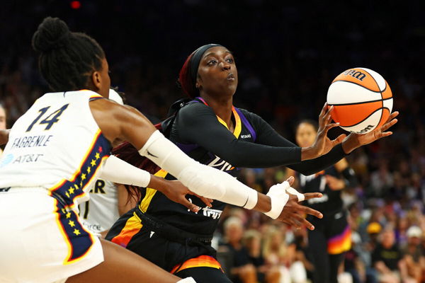 WNBA: Indiana Fever at Phoenix Mercury