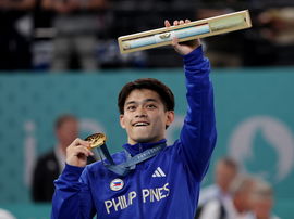Artistic Gymnastics &#8211; Men&#8217;s Floor Exercise Victory Ceremony