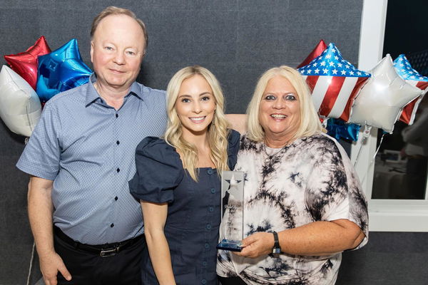 MyKayla Skinner and her Parents