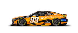Daniel Suárez Iowa 2025 paint scheme