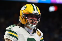 Green Bay Packers vs Detroit Lions