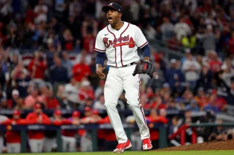 Calls Mount Against $56M Closer as Braves Manager Faces Music Amid Offensive Incompetency