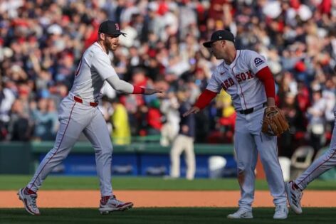 Red Sox Locker Room Leader Warned Contract Opt-Out Would Be Huge Mistake as Free Agency Looms