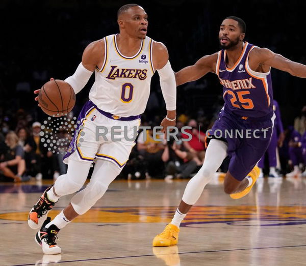 NBA: Preseason-Phoenix Suns at Los Angeles Lakers