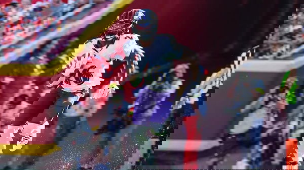 93d54701-7dc4-40e9-ae96-9369de452d5a