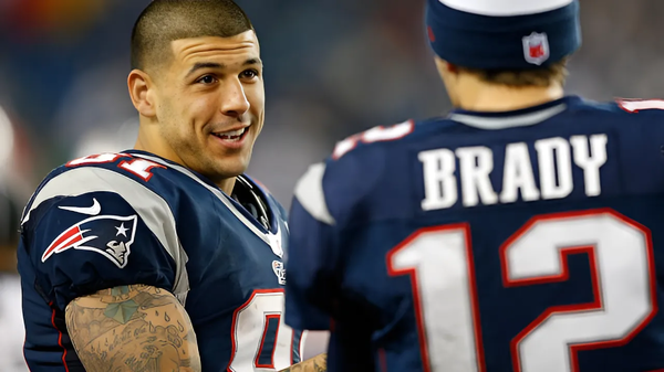 Aaron Hernandez and Tom Brady