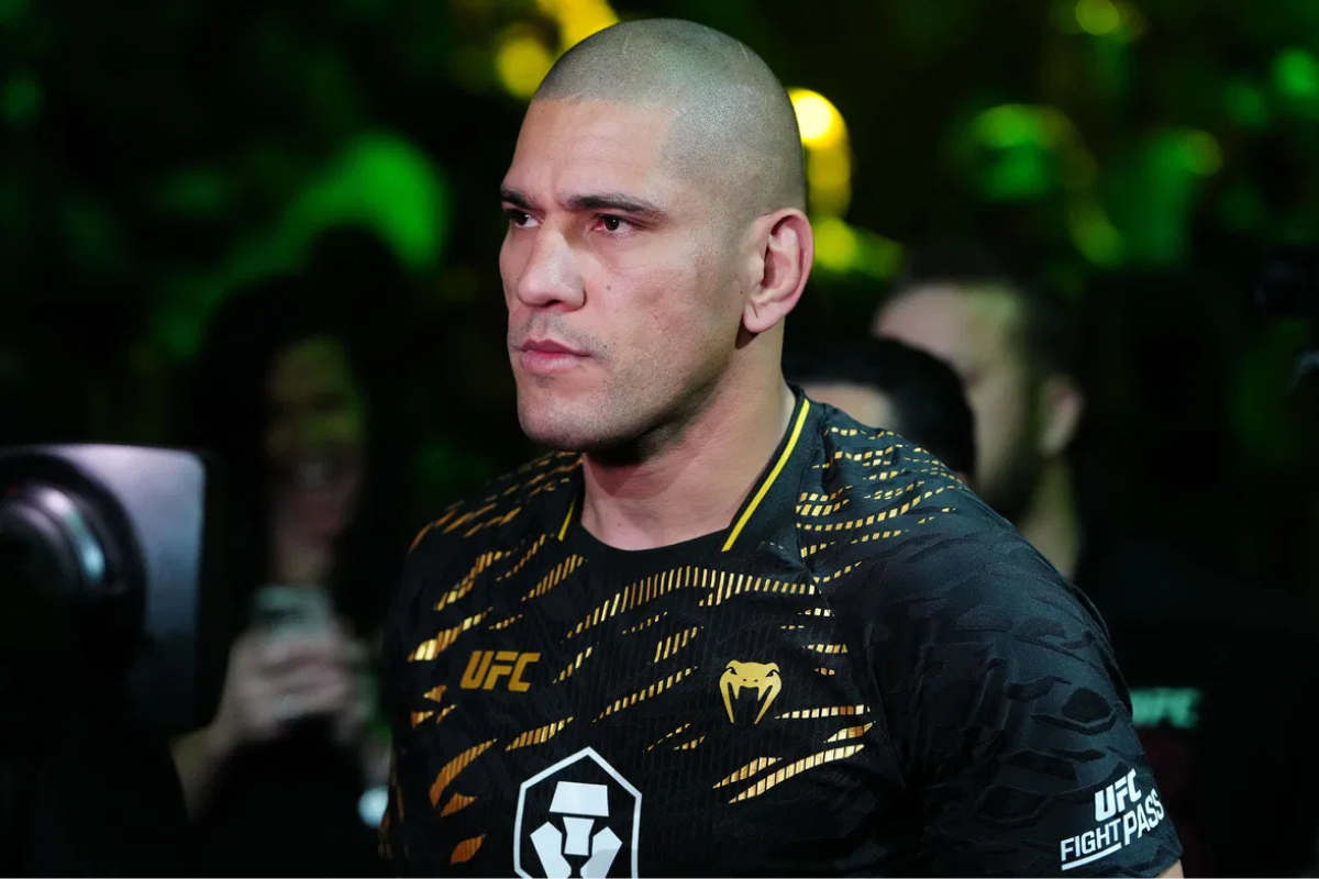 Alex Pereira Reveals if There Were Conditions to Vacate LHW Title After Signing Massive UFC Deal