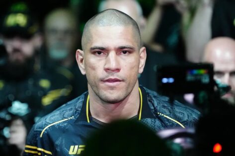 Alex Pereira Breaks Long-Time Tradition for UFC 320 and Fans Aren’t Liking It
