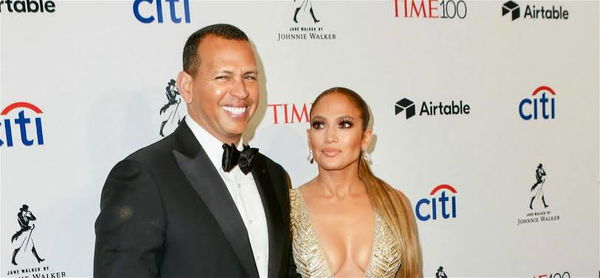 Alex Rodriguez took gift back from Jennifer Lopez Featured Image